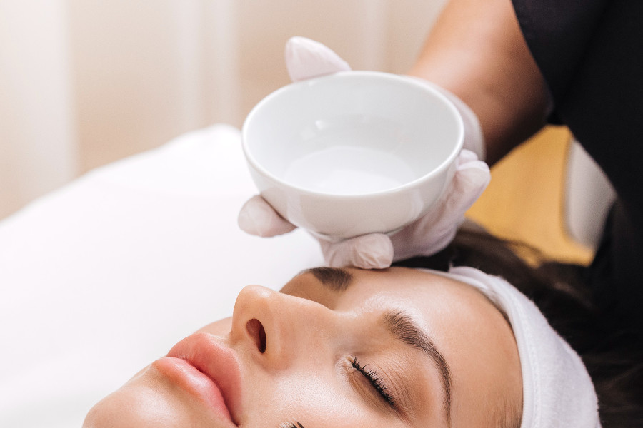 Gesichtsbehandlung - Fresh up & lift up – Behandlung bei Moser Milani Medical Spa in Wien