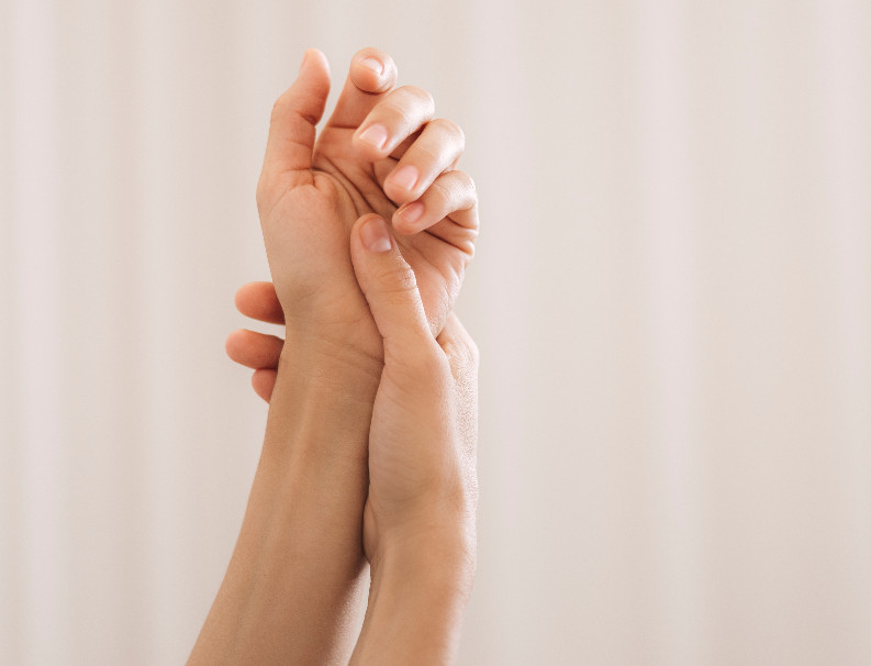 Handchirurgie – Behandlung bei Moser Milani Medical Spa in Wien