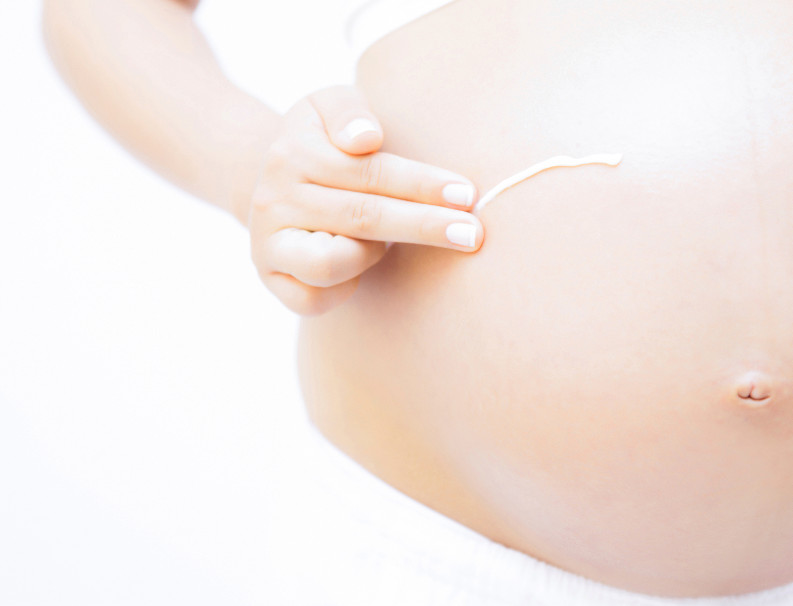 body after pregnancy – treatment at Moser Milani Medical Spa in Vienna