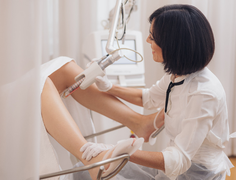 Vaginallaser (Femilift) – Behandlung bei Moser Milani Medical Spa in Wien