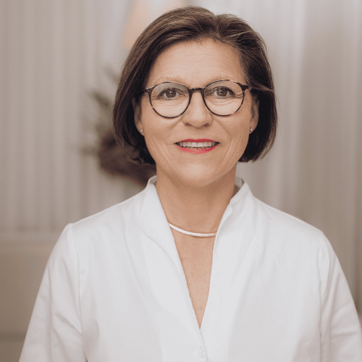 Dr. Elisabeth Spinka