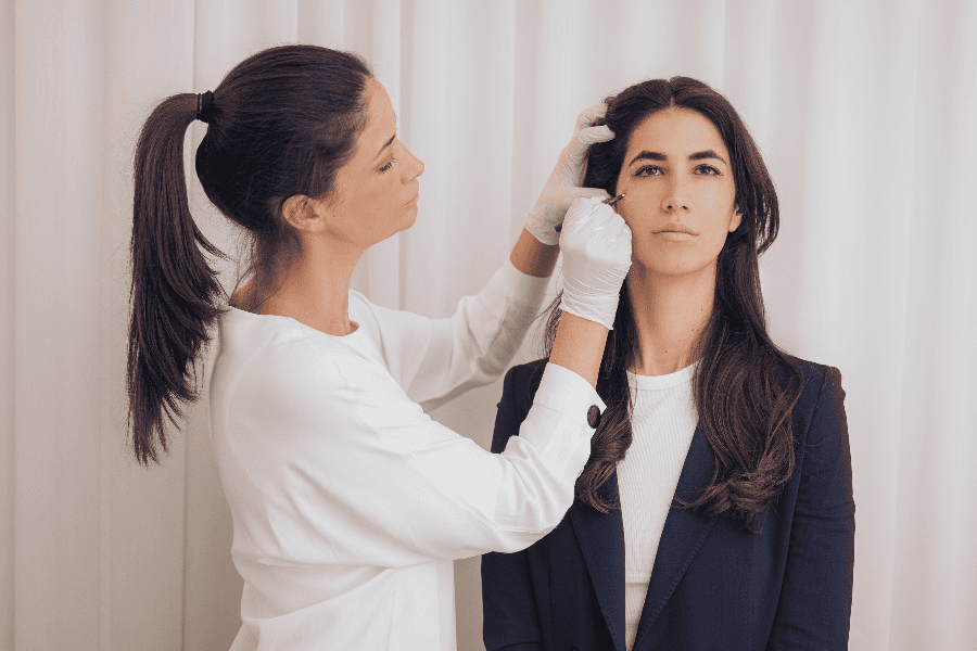 REJUVENATE YOUR SKIN WITH A HYALURONIC ACID TREATMENT: REVEAL RADIANT BEAUTY WITH ADVANCED SKINCARE
